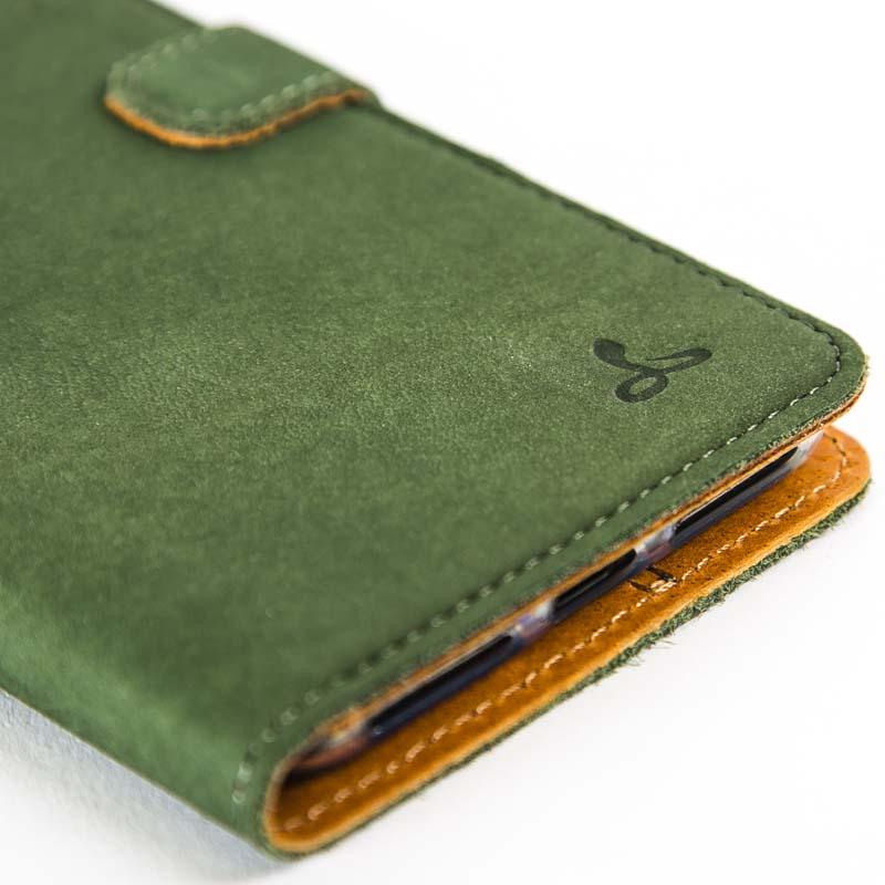 Vintage Bottle Green Leather Wallet - Apple iPhone 8 Plus - Snakehive